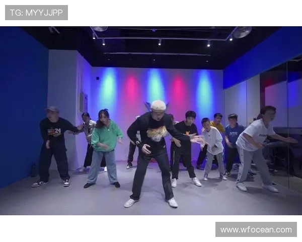 西安街舞队创下耐力新纪录引领全国街舞热潮再升级