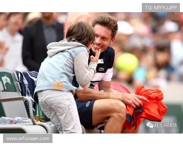 重庆网球队的节奏揭秘：网球巨献背后的故事与激情